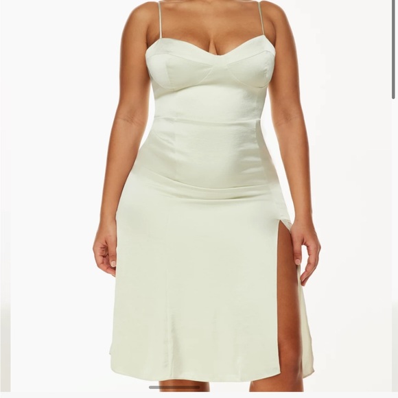 Aritzia color Rainwash Green Glaze Dress - Picture 5 of 6